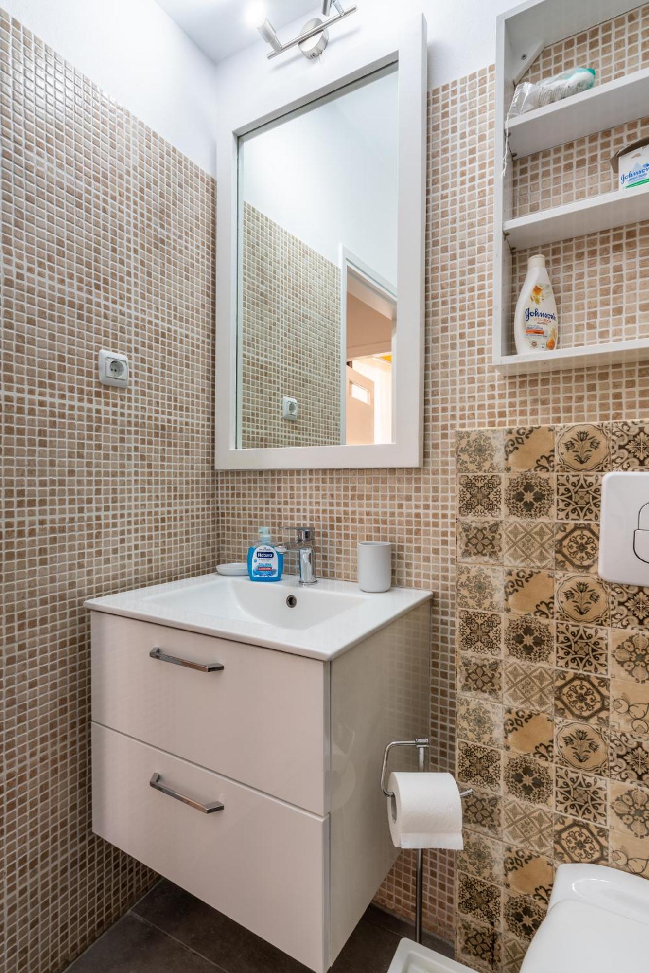 Great 35 Sq M Studio On 1St Floor In Bohemian Psyri In Athens' Historic Center-In Vivo Apartments Exterior photo