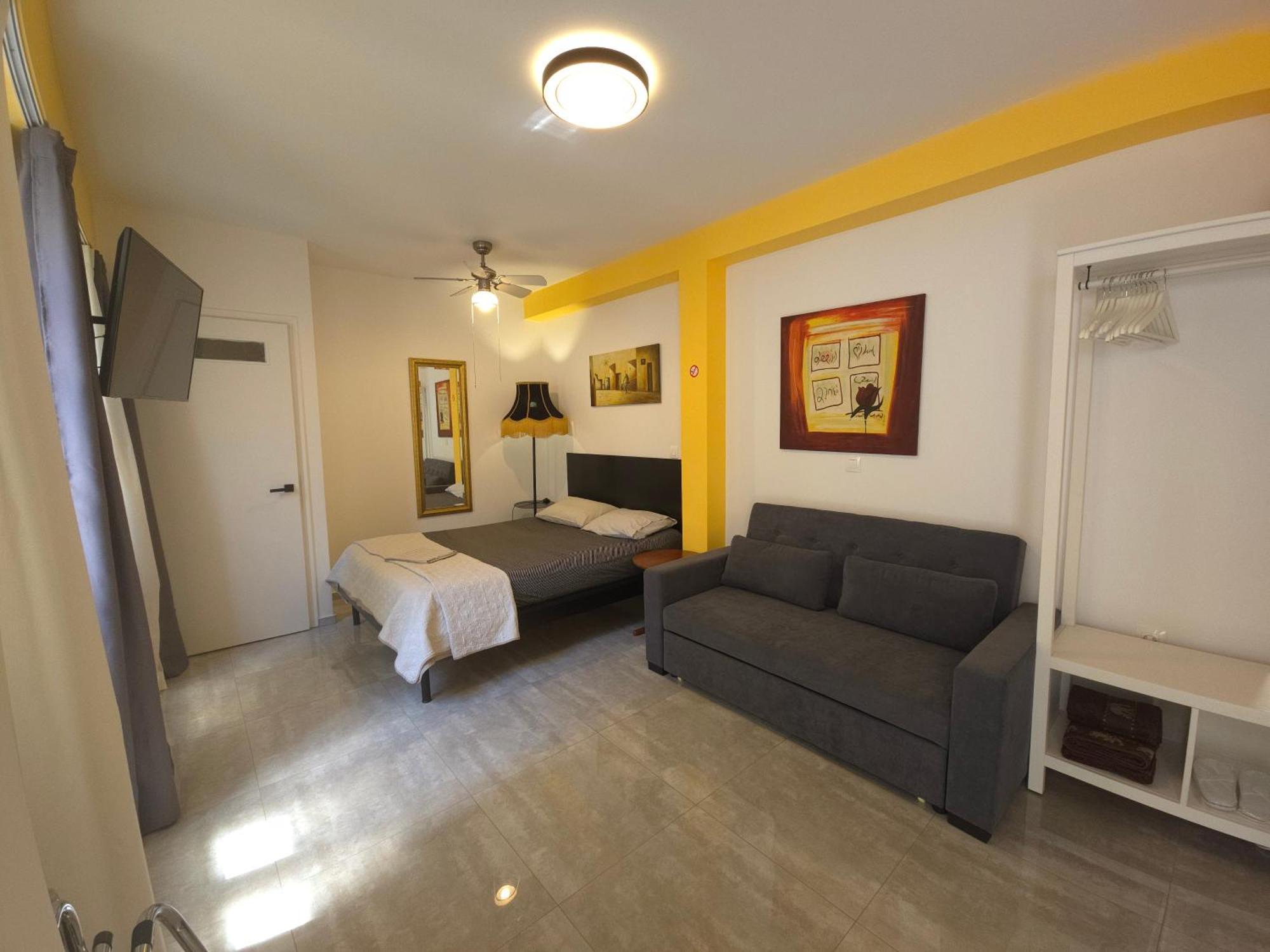 Great 35 Sq M Studio On 1St Floor In Bohemian Psyri In Athens' Historic Center-In Vivo Apartments Exterior photo